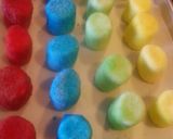 A picture of step 4 of Jello - Crusted Rainbow Marshmallows.