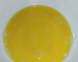 A picture of step 1 of Cheese Omelette.