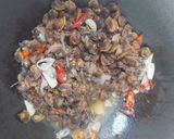 Foto langkah ke 2 dari resep 150. Oseng Kerang Darah.