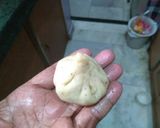 A picture of step 4 of Peas Momo Fry.