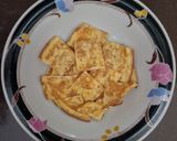 Foto langkah ke 2 dari resep Telur Dadar Crispy.