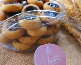 Foto langkah ke 7 dari resep Thumbprint Cookies.