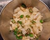 A picture of step 2 of Chilli Paneer Capsicum.
