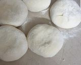 A picture of step 3 of Chicken Qeema Naan.