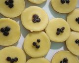 Foto langkah ke 6 dari resep Kue Lumpur Kentang.