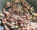 รูปขั้นตอนการทำที่ 1 ของ “ผัดพริกอ่อนหมูหมักตับสด”