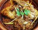 A picture of step 11 of Chicken qorma.