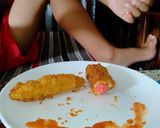 Foto langkah ke 2 dari resep Mozzarella corn dog.