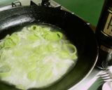 Foto del paso 2 de la receta: Bacalao en salsa verde de langostinos