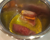Foto del paso 4 de la receta: Rollitos de ternera y tortilla en salsa de pimientos