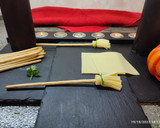 Foto del paso 2 de la receta: Escobas de bruja de queso