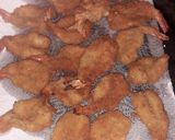 Foto del paso 2 de la receta: Camarones empanizados, fácil y rápido