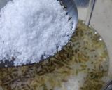 A picture of step 2 of Namkeen Lassi.