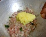A picture of step 5 of Raw banana masala.