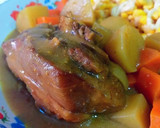 Foto del paso 16 de la receta: Muslo de pavo en roux de curry japonés con patatas y zanahorias