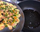 A picture of step 4 of Crab stick Fried Egg.