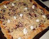 3 sajtos szalámis pizza recept fázis 3 fotója