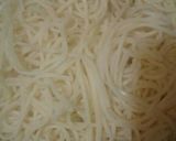A picture of step 1 of Chowmein without ajinomoto.