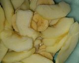 Foto del paso 4 de la receta: Torta invertida de manzana y banana