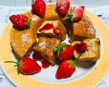 Foto del paso 3 de la receta: Bizcocho de fresas con yogur!!