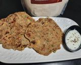 A picture of step 3 of Oats chilla.