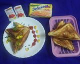મેક્સિકન ટોસ્ટ સેન્ડવીચ (Mexican Toast Sandwich  Recipe in Gujarati) રેસીપી સ્ટેપ5ફોટો