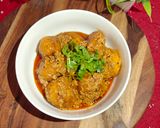 A picture of step 8 of Kashmiri dum aloo.