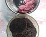 Foto langkah ke 2 dari resep Puding Oreo Lapis Cokelat Vla Vanila.