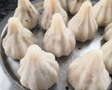 A picture of step 5 of Steam modak(Ukdiche Modak).