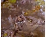 Foto langkah ke 1 dari resep Sop Manten Khas Solo.
