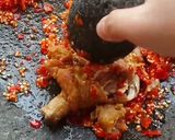 Foto langkah ke 7 dari resep Ayam Geprek Keju Leleh ala Bensu.