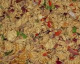 A picture of step 3 of Onion Pepper Scrambled Egg.