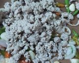 รูปขั้นตอนการทำที่ 2 ของ มะเขือม่วงผัดกะปิหมูสับ