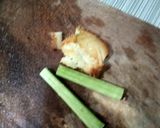 Foto langkah ke 1 dari resep Petis kentang kering pedas manis.