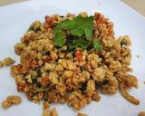 รูปขั้นตอนการทำที่ 3 ของ ผัดไก่สับใบมิ้น
