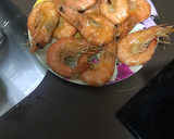 Foto del paso 6 de la receta: Fideos chinos integrales con langostinos