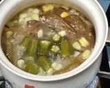 Foto langkah ke 2 dari resep Sayur bening okra.