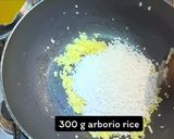 A picture of step 2 of Asparagus and peas risotto.