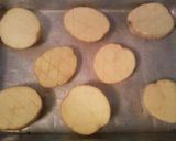 A picture of step 2 of Criss Cross Potatoes.