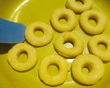 Foto langkah ke 4 dari resep Donat Lembut + Cara simple mencetak donat + TIPS (Crispy Diluar Lembut didalam).