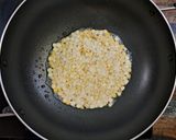 A picture of step 1 of Murmura Chivda.
