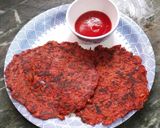 A picture of step 6 of Neutricious beetroot chilla.
