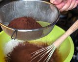 A picture of step 5 of Vegan Oreo Brownies.