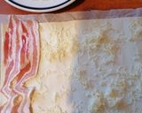 Sajtos-baconos, sajtos-kolbászos csavart recept fázis 1 fotója