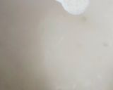 A picture of step 3 of Chicken szechuan soup.