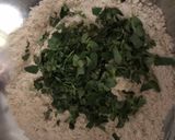 મેથી મસાલા પૂરી (Methi Masala Puri Recipe In Gujarati ) રેસીપી સ્ટેપ2ફોટો