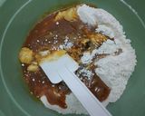 Foto langkah ke 6 dari resep No Mixer Banana Choco Cake.