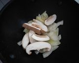 A picture of step 2 of Pork and Shiitake Rice Bowl.