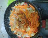 Foto langkah ke 6 dari resep Orak Arik Wortel Ayam.