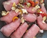 Foto del passaggio 3 della ricetta Rotolini d'arista